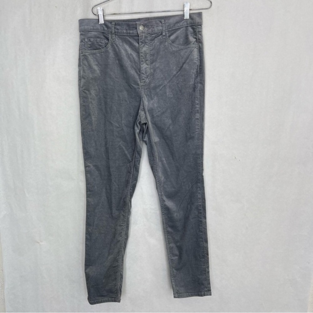 Ann Taylor LOFT size 12 Skinny Leg SOFT FINE CORDUROY grey - Picture 1 of 6
